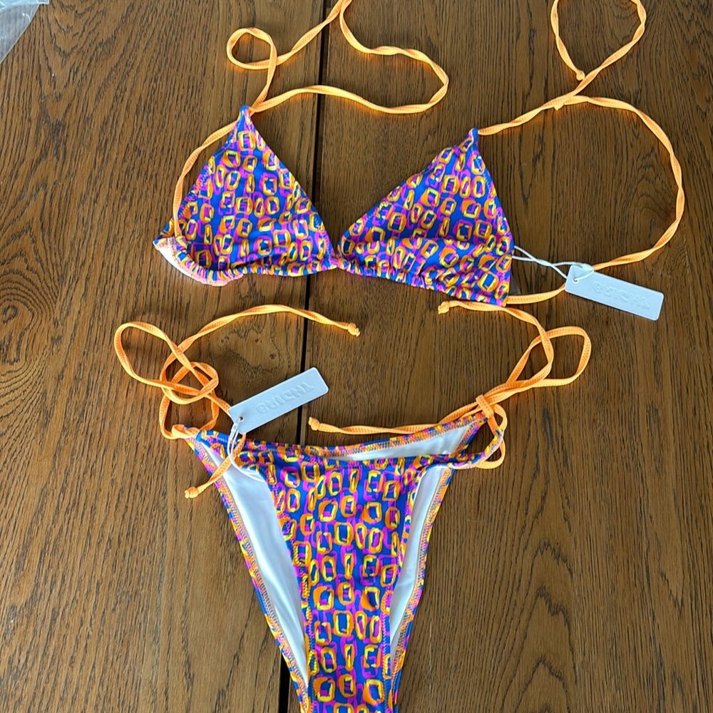 BRIGHT SWIMWEAR patterned bikini